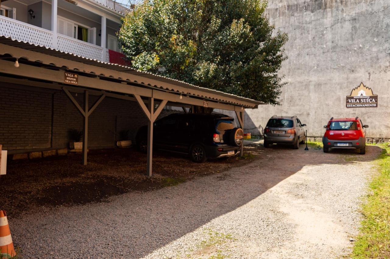 Hospedagem Vila Suica Centro Γκραμάντο Εξωτερικό φωτογραφία